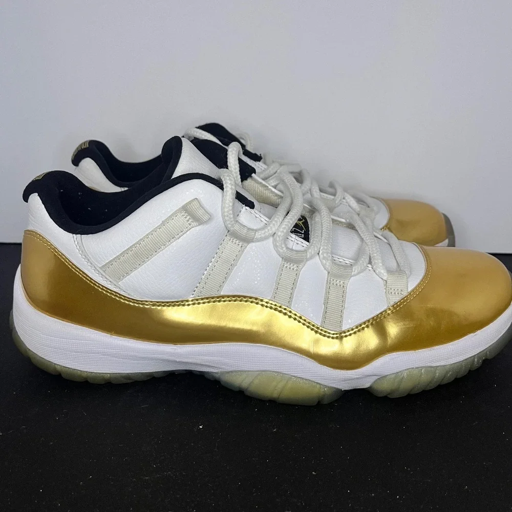 Air Jordan 11 Retro Low Closing Ceremony White Metallic Gold Mens 10.5